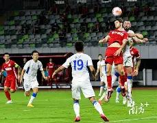 萧亚轩与黄,皓分手后积,极疗伤,开云体育,开云体育官网,开云体育app,开云体育平台,KAIYUN,SPORTS,kaiyun登录入口